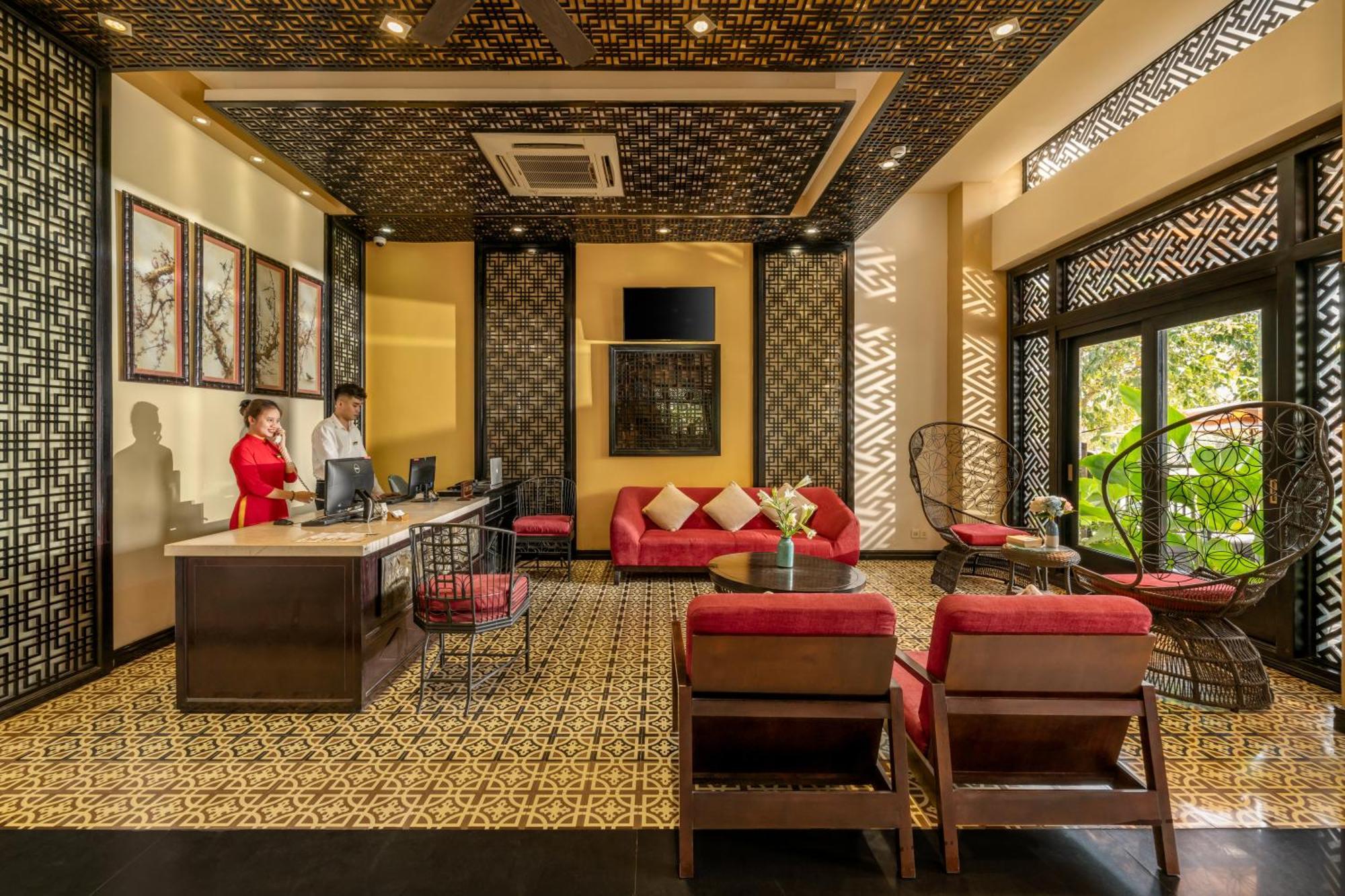 Royal Riverside Hoi An Hotel & Spa Exterior photo